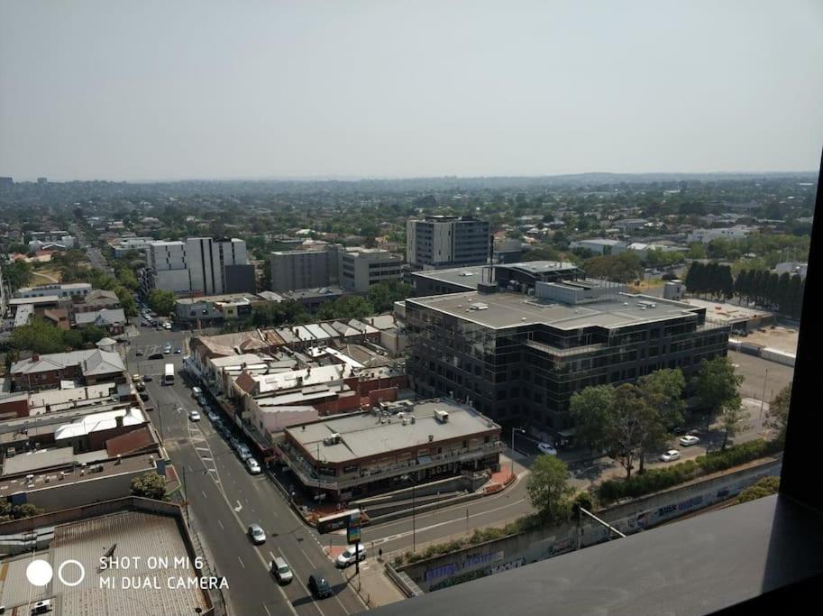 Skyone Lux 2Bed2Bath Aprt In Boxhill And Free Carpark Apartment Бокс Хил Екстериор снимка