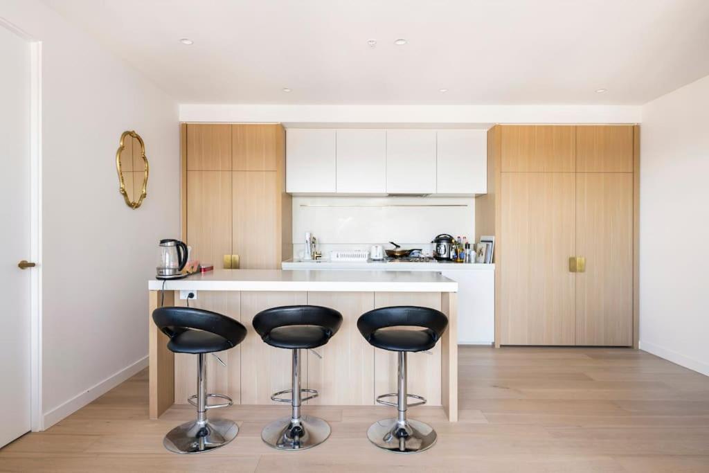 Skyone Lux 2Bed2Bath Aprt In Boxhill And Free Carpark Apartment Бокс Хил Екстериор снимка