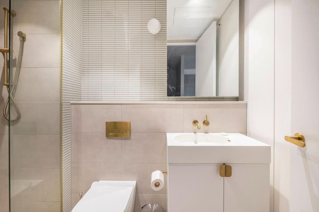 Skyone Lux 2Bed2Bath Aprt In Boxhill And Free Carpark Apartment Бокс Хил Екстериор снимка