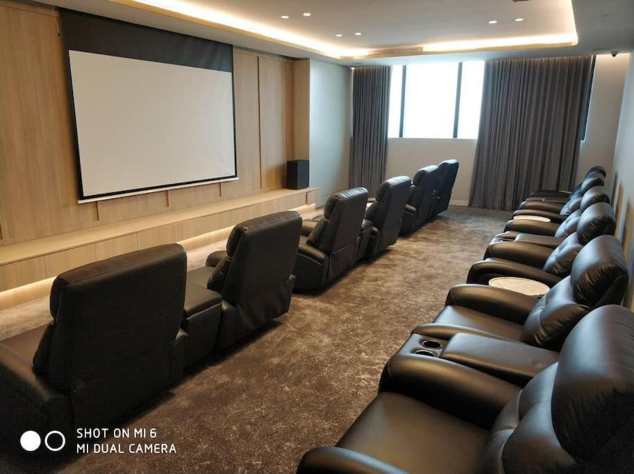 Skyone Lux 2Bed2Bath Aprt In Boxhill And Free Carpark Apartment Бокс Хил Екстериор снимка